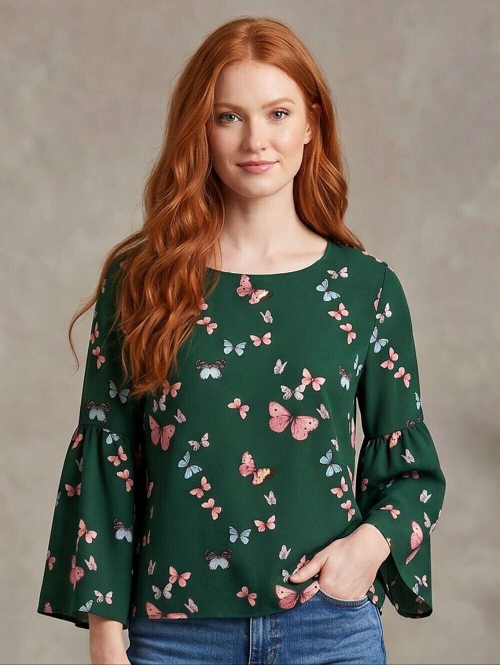 Stella Tweed Crepe Bell Sleeve Top In Emerald Butterfly Print Size M